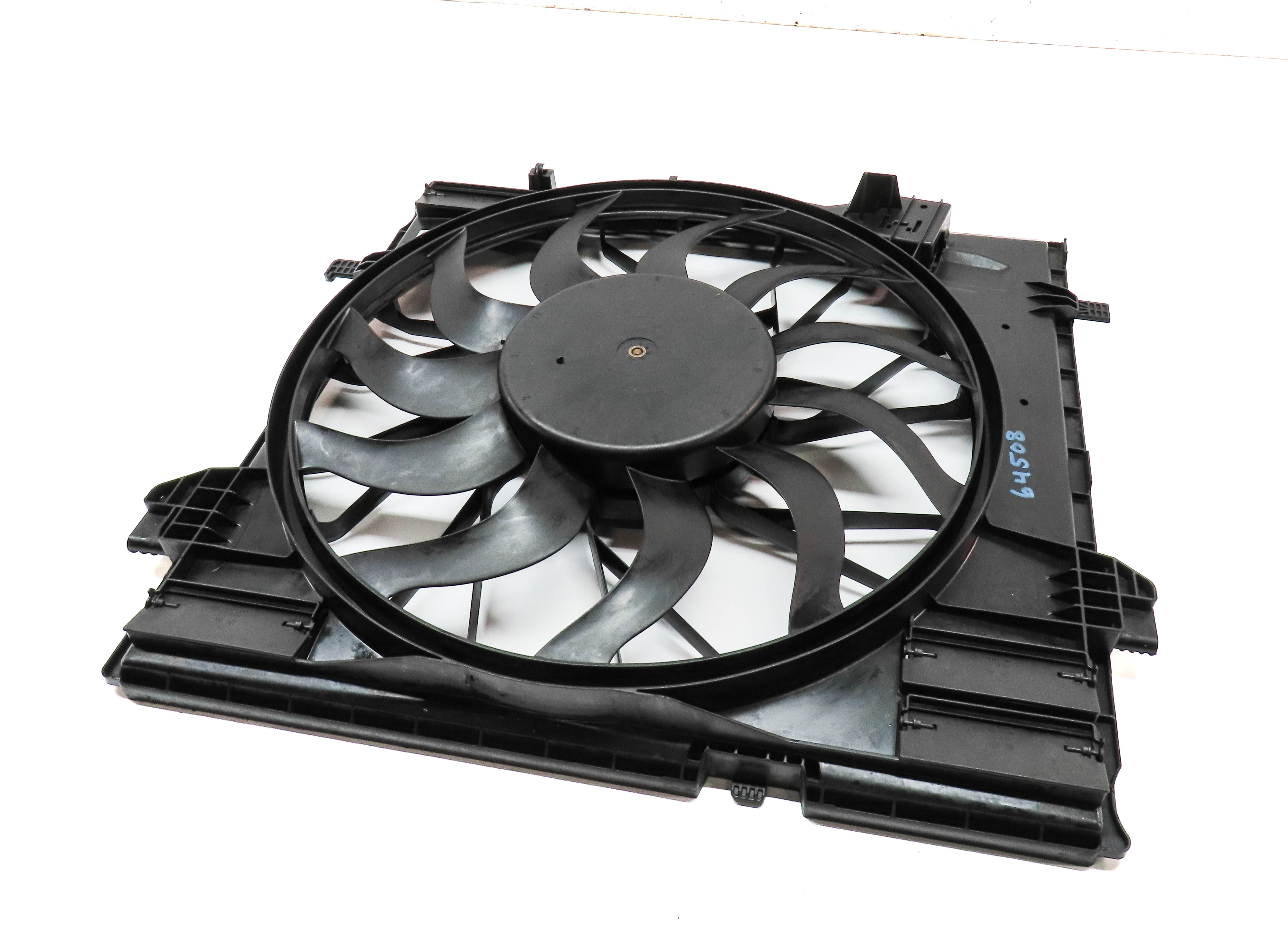 13-19 MERCEDES GL350 GL450 GL550 GLE ML250 ML400 ML550 (W166 X166) COOLING FAN — exact item pictured